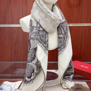 LP 캐시미어 실크 스퀘어 스카프