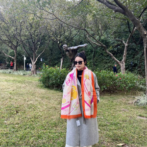 CHANEL 실크 벨벳 롱 스카프